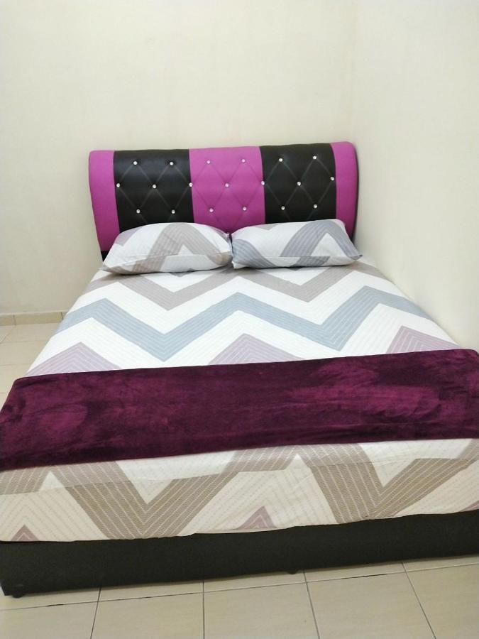 Homestay Kuala Terengganu Near Batu Burok, Hospital Hsnz, Ktcc Mall, Drawbridge A Exterior photo